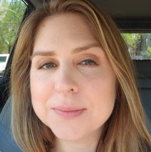 Meet your Posher, Stacy